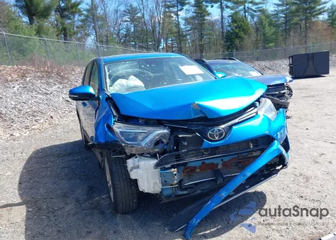 2018 Toyota Rav4 Xle from USA, damaged, VIN 2T3RFREV8JW790790